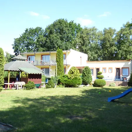 Ow Swiatowid ホームステイ *