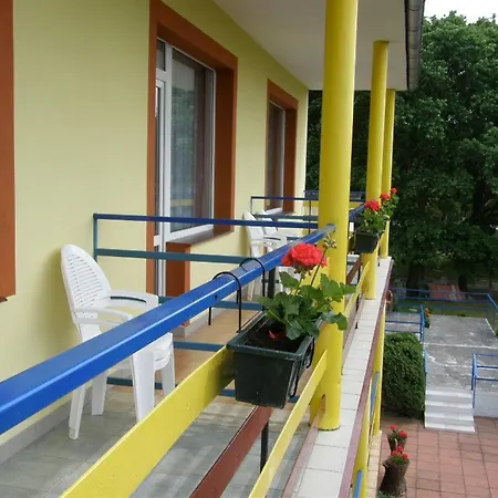 Ow Swiatowid Homestay Dzwirzyno